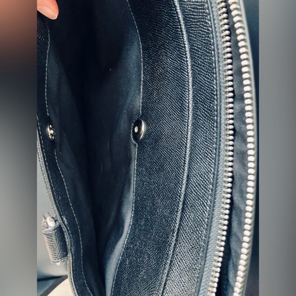 Coach Leather Briefcase | Black
Metropolitan Slim Brief/Laptop Bag - Picture 10 of 13
